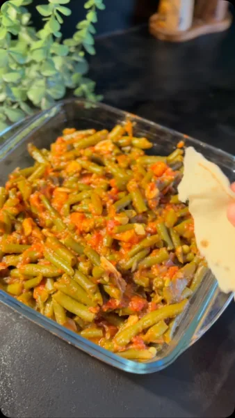 فاصوليا بزيت بالطريقة السورية