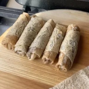 سندويشات ورولات مسخن