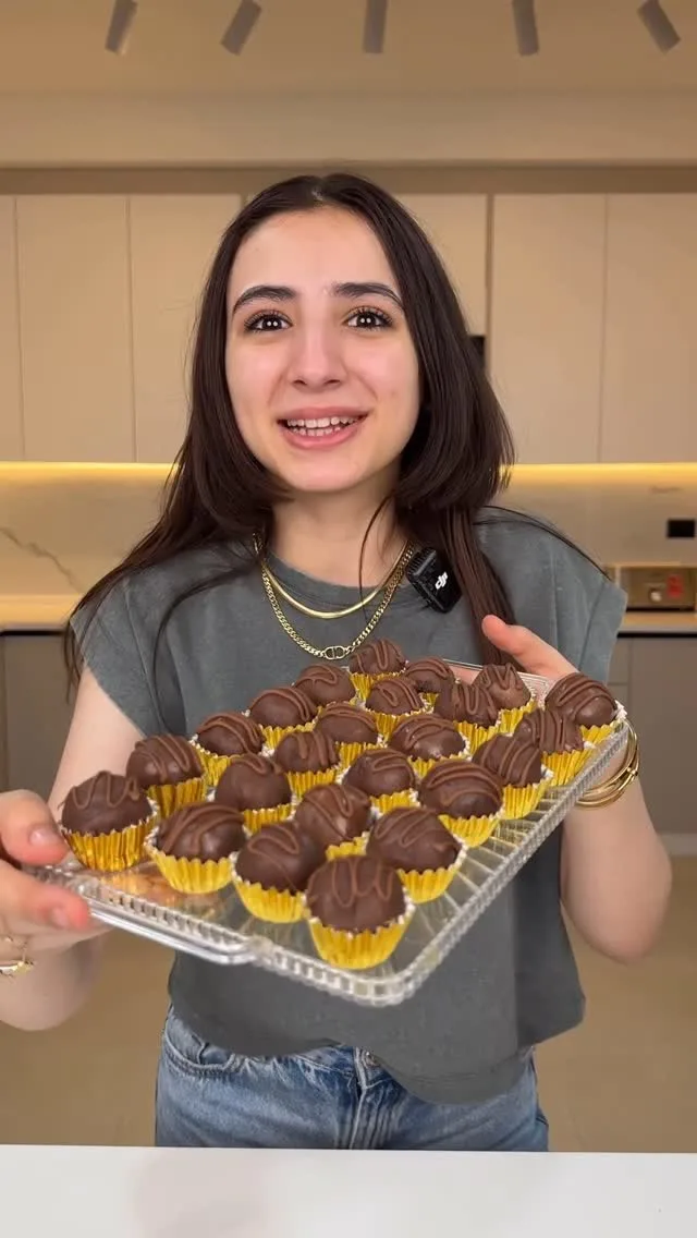 كرات الشوكولاتة