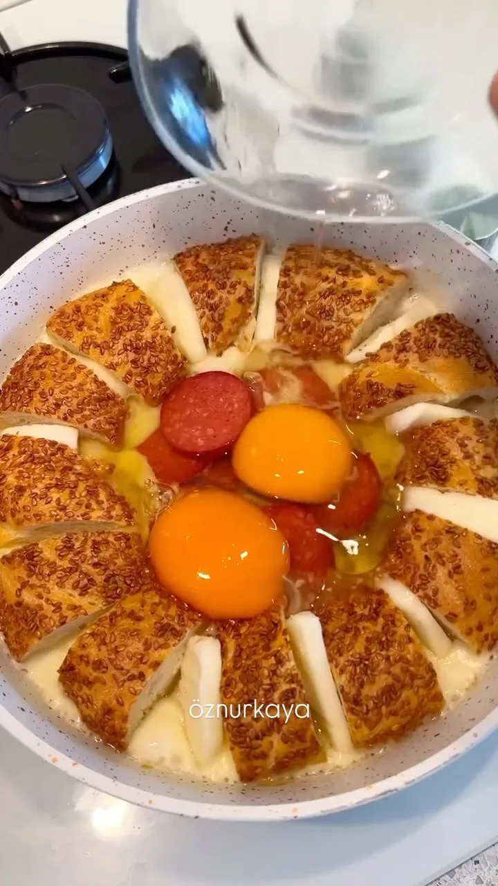 فطور تركي في مقلاة واحدة