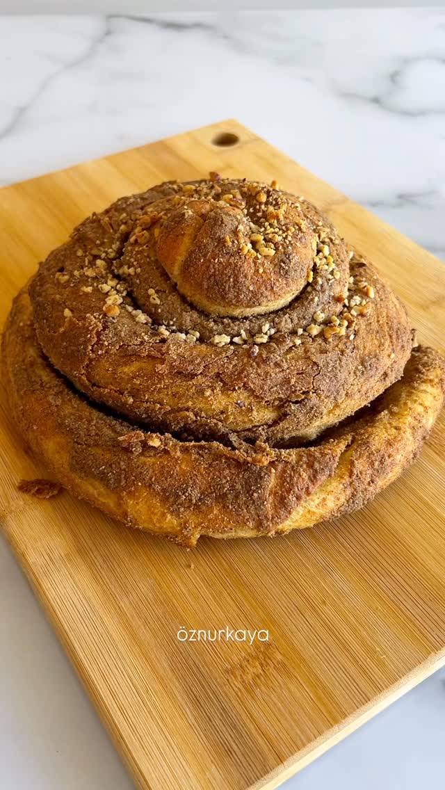 خبز الخشخاش بالجوز