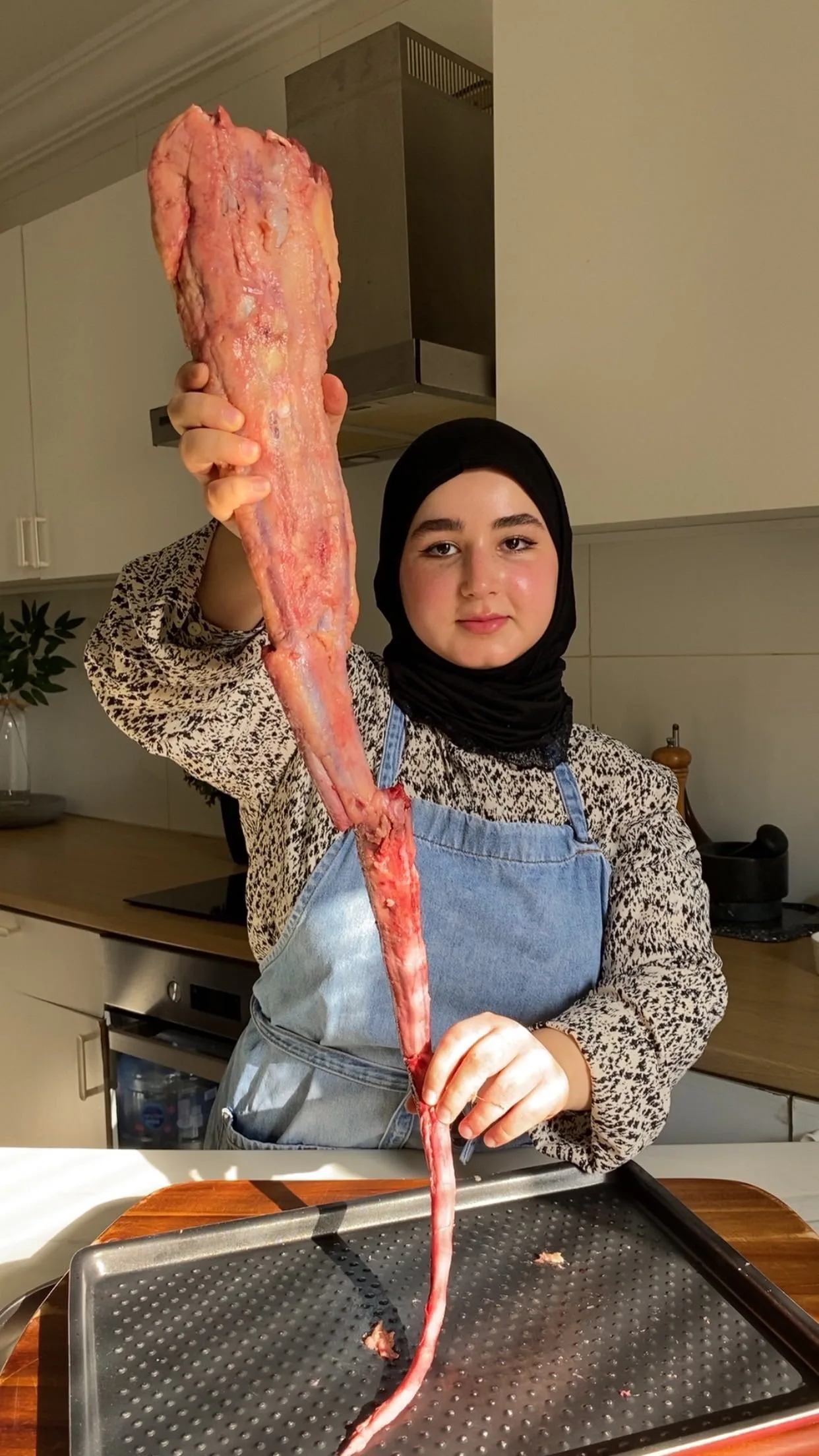 ذيل الثور مشوي في الفرن