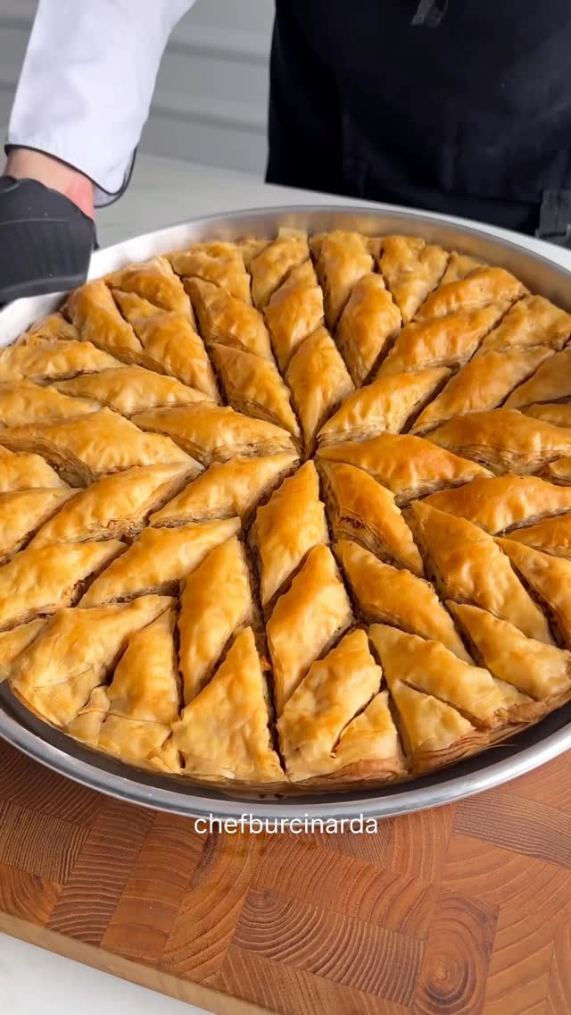بقلاوة تركية تقليدية 1 بقلاوة تركية تقليدية – Turkish Baklava