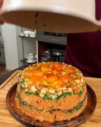 مقلوبة بالدجاج والباذنجان