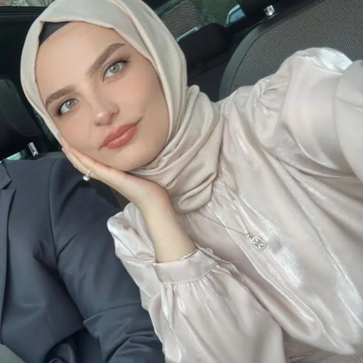 Öznur Kaya